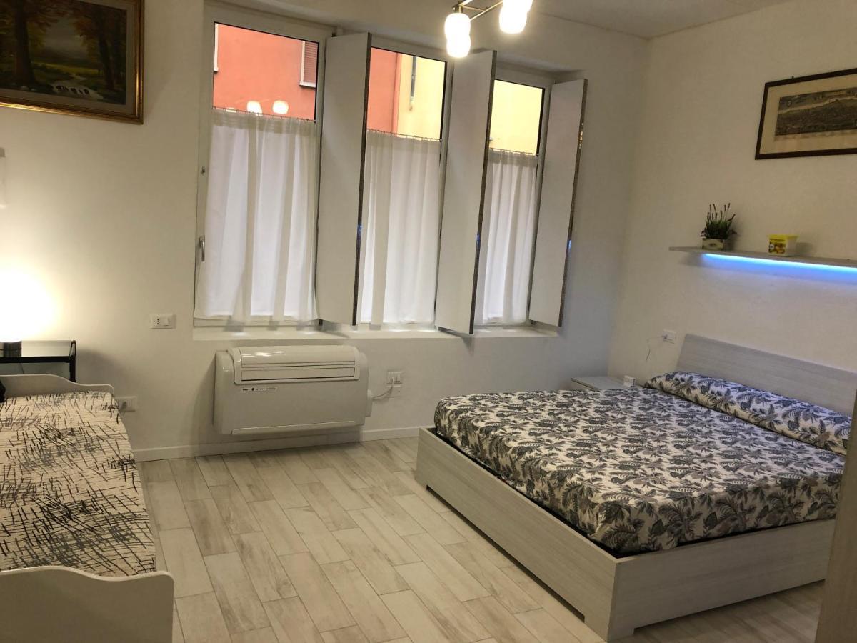 Appartamento House Apartment Tabe Centro โบโลญญา ภายนอก รูปภาพ