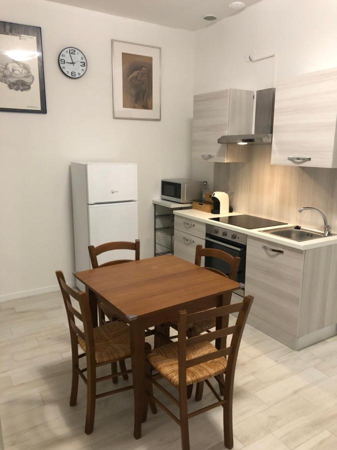 Appartamento House Apartment Tabe Centro โบโลญญา ภายนอก รูปภาพ
